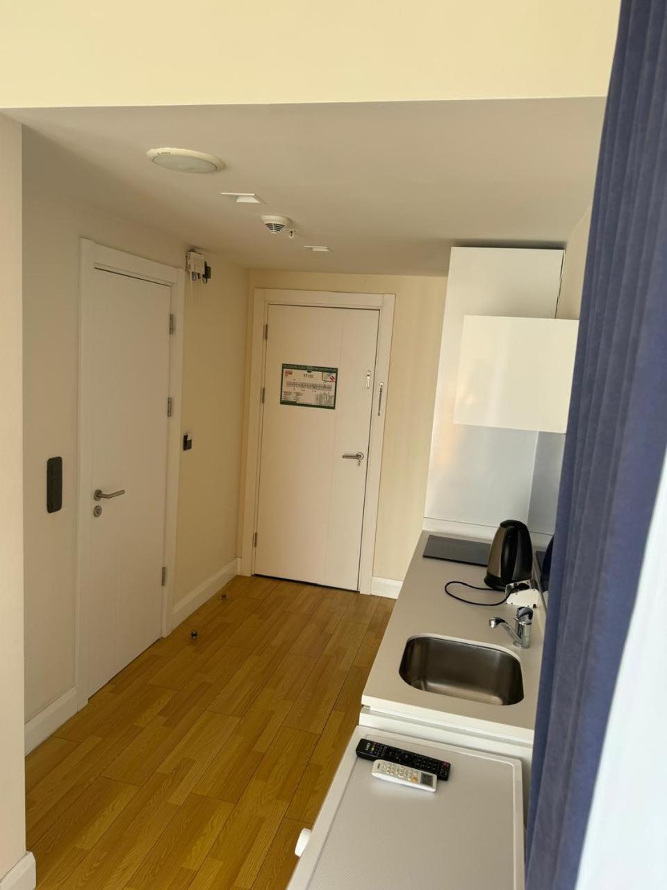Orbi City Good Sea View Апартаменты
